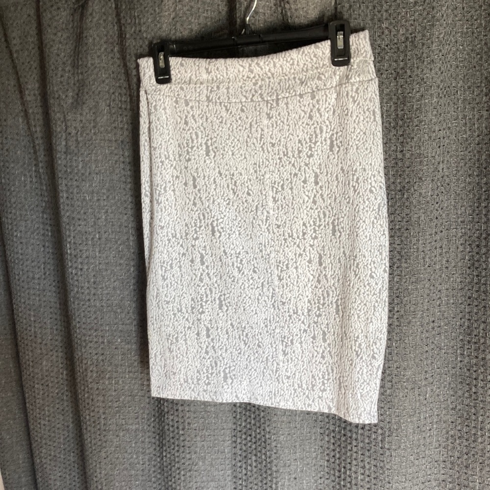Lularoo skirt